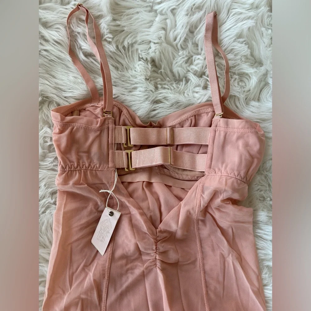 We Are HAH Under‎ the Wire Bodysuit in Copper Rose